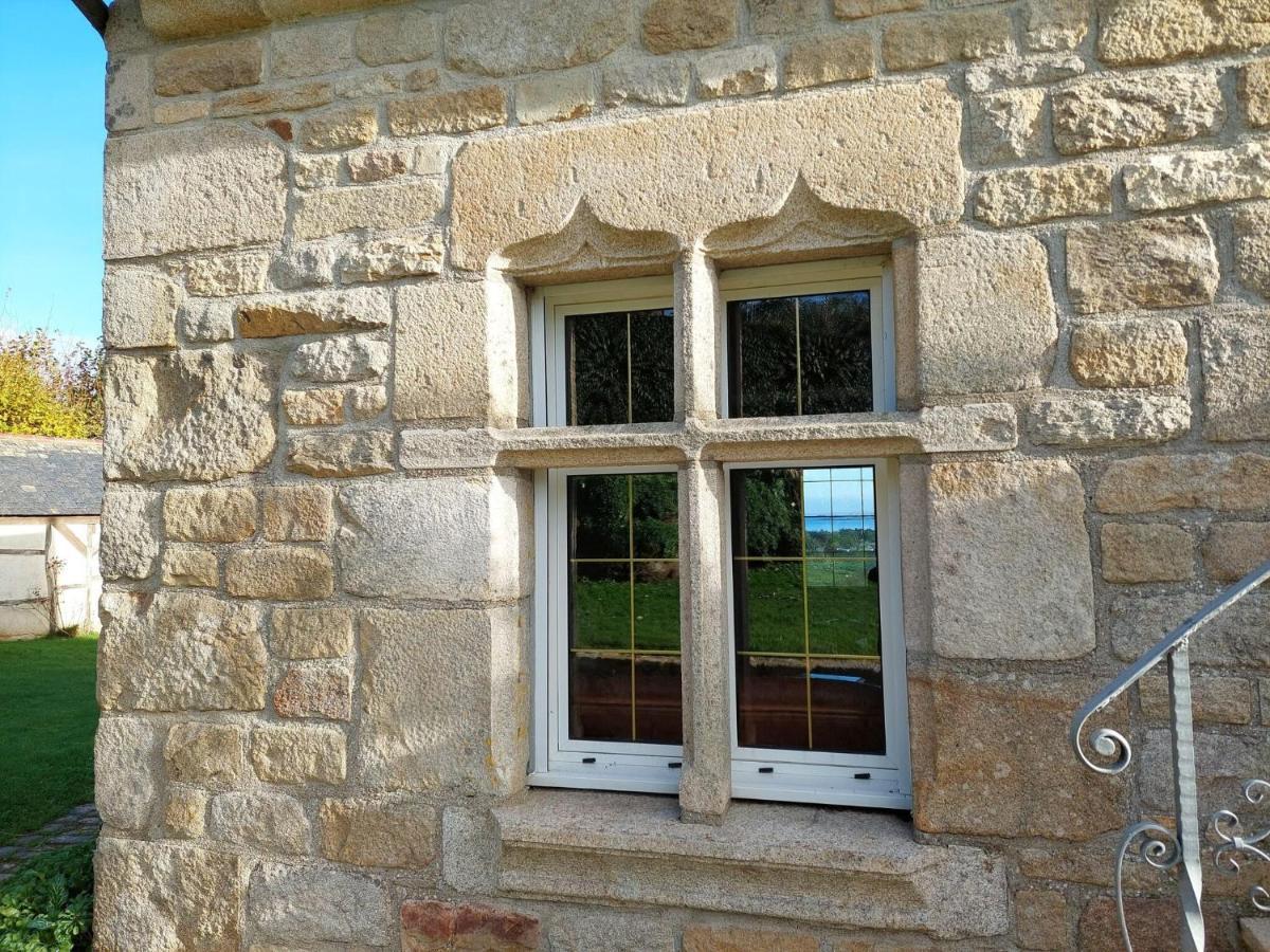 Breton Granite Stone House With Fantastic Sea Views Saint-Pol-de-Léon Exterior foto